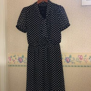 The cutest 50s style dress